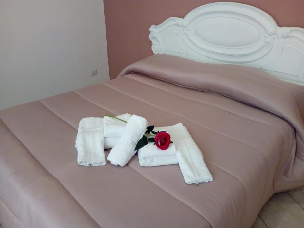 La Passione Italiana Apartment Наполи Екстериор снимка